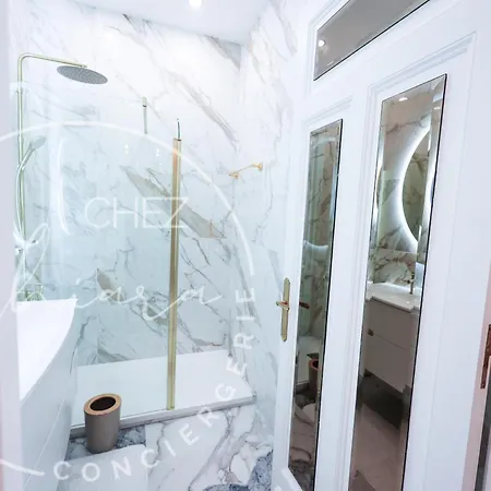 Golden Balcony - Golden Jewel - Champs-elysees *