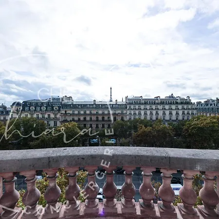 Golden Balcony - Golden Jewel - Champs-elysees *