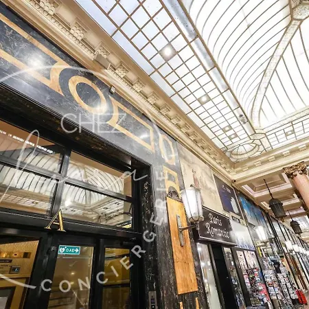 Golden Balcony - Golden Jewel - Champs-elysees